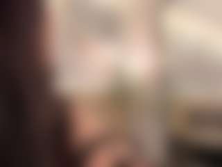 Live cam show with SolAvelar - Average on fapnchat