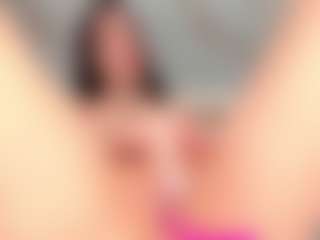 Live cam show with SolAvelar - Fingering on Fling VIP Chat
