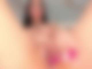 Live cam show with SolAvelar - Bedroom on xDating