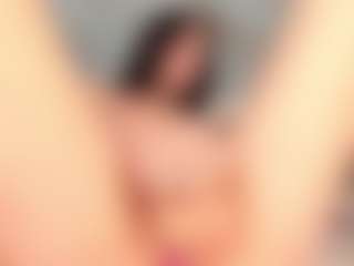 Live cam show with SolAvelar - Twerk on Dare Cams