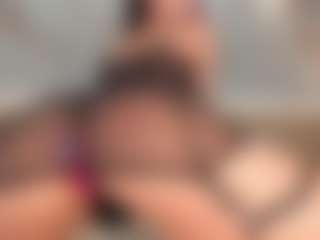 Live cam show with SolAvelar - College Teen (18+) on Cam Slut