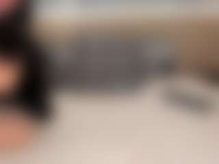 Live cam show with SolAvelar - Average on googirlz