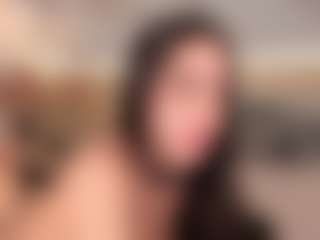 Live cam show with SolAvelar - Bedroom Brown Hair on realtime-chat