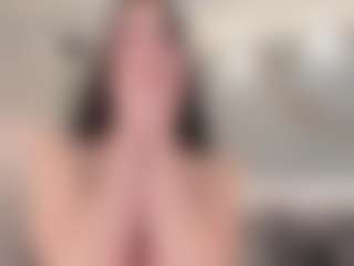 Live cam show with SolAvelar - Lush Brown Hair on CamSextacy
