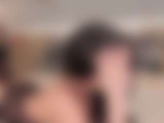 Live cam show with SolAvelar - Brown Hair on Mixed Magazine Live