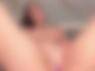 Live cam show with SolAvelar - Squirt on hrnylive.com