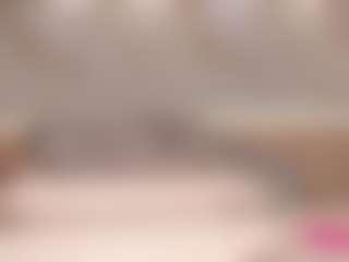 Live cam show with SolAvelar - Average on TeamSkeetLive