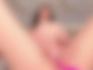 Live cam show with SolAvelar - Bedroom Brown Hair on Streamer API
