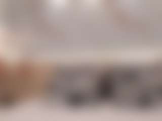 Live cam show with SolAvelar - Shaved Pussy on Porn Luv
