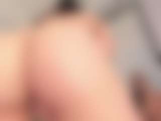 Live cam show with SolAvelar - Average on luckytryst.com