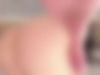 Live cam show with SolAvelar - Handjob on live18s.com