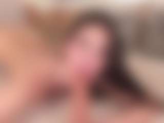 Live cam show with SolAvelar - Young Adult on Milfs Live