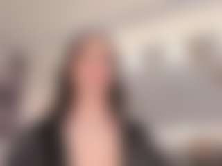 Live cam show with SolAvelar - College Teen (18+) on Camsoda