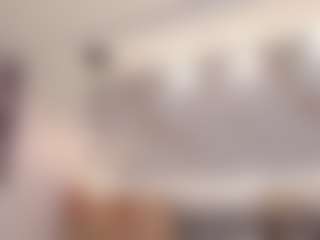 Live cam show with SolAvelar - Brown Hair Teen (18+) on madthumbs
