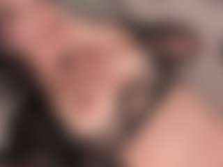 Live cam show with SolAvelar - Skinny on Camsoda