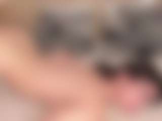 Live cam show with SolAvelar - Striptease Teen (18+) on boobsie.com