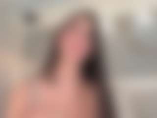 Live cam show with SolAvelar - Striptease Teen (18+) on Camsoda