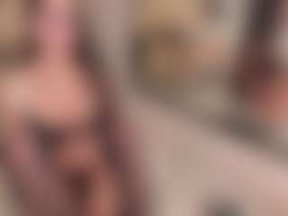 Live cam show with SolAvelar - Big Tits on Streamer API