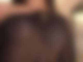 Live cam show with SolAvelar - Squirt Teen (18+) on camgirlchat.live