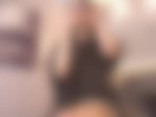 Live cam show with SolAvelar - Big Tits Brown Hair on StripNow