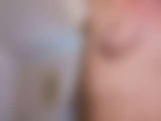 Sue-Holland's Live Sex Cam Show
