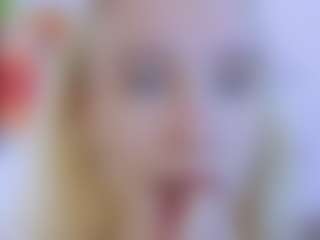 Sue-Holland's Live Sex Cam Show