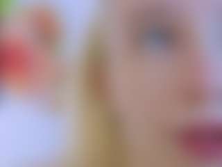 Live cam show with Sue-Holland - Blue Eyes on Dare Cams