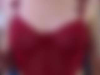 Sue-Holland's Live Sex Cam Show