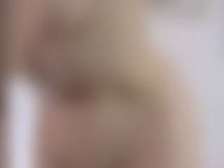 Sue-Holland's Live Sex Cam Show