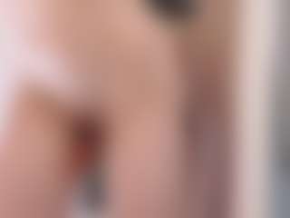 Sue-Holland's Live Sex Cam Show