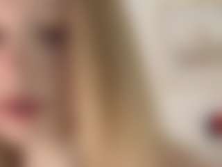 Live cam show with Sue-Holland - Body Massage on Free Soda