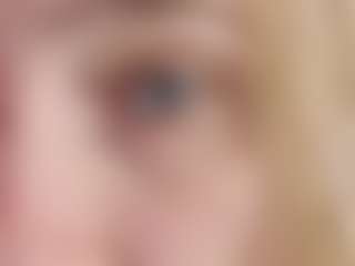 Sue-Holland's Live Sex Cam Show
