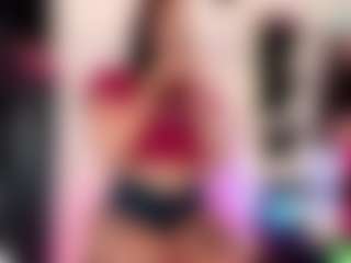Live cam show with Candy-gabyss - Orgasm on camgirlchat.live
