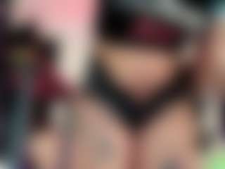 Live cam show with Candy-gabyss - Drinking on liverealitysex.com