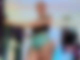 Live cam show with Candy-gabyss - Black Hair on Camsoda