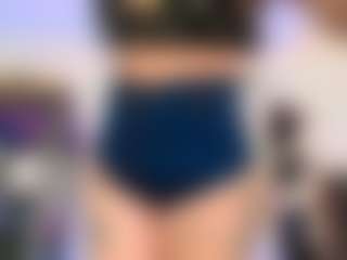 Live cam show with Candy-gabyss - Average on SinfulBabes