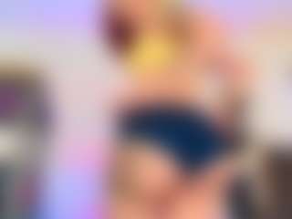 Live cam show with Candy-gabyss - Average on Gym Cam Girls