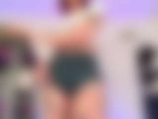 Live cam show with Candy-gabyss - Drinking on parknlotfishbdy