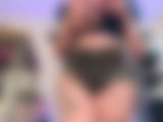 Live cam show with Candy-gabyss - Average on fuck-show.com