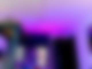 Live cam show with Candy-gabyss - Smoking on Dolls Live