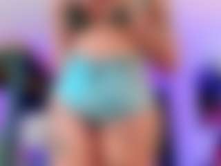 Live cam show with Candy-gabyss - Colombia on Dolls Live
