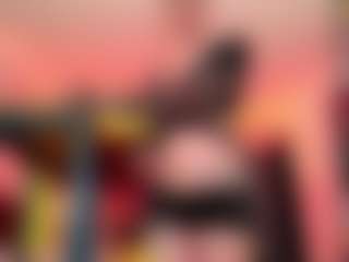 Live cam show with Candy-gabyss - Spank on TottyGirls