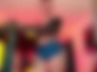 Live cam show with Candy-gabyss - Tease on xfollow cams