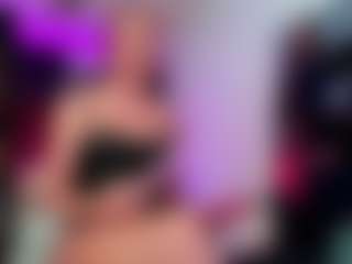 Candy-gabyss's Live Sex Cam Show