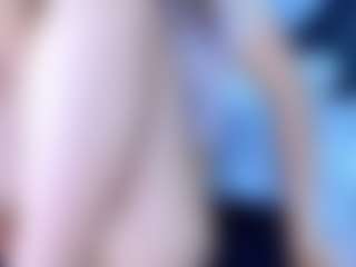 Live cam show with LizzyOlsen - Drinking on Hubzter Live