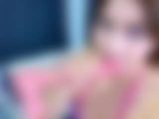 Live cam show with LizzyOlsen - Teen (18+) on instabang