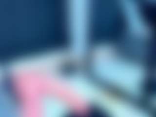 Live cam show with LizzyOlsen - Thin on Camsoda