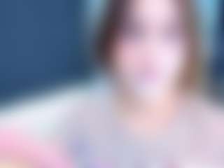 Live cam show with LizzyOlsen - Teen (18+) on Camversity