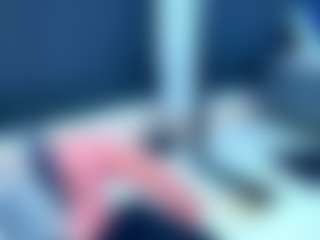 Live cam show with LizzyOlsen - Teen (18+) on crypto-cams
