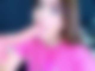 Live cam show with LizzyOlsen - Squirt Toys on CamClone